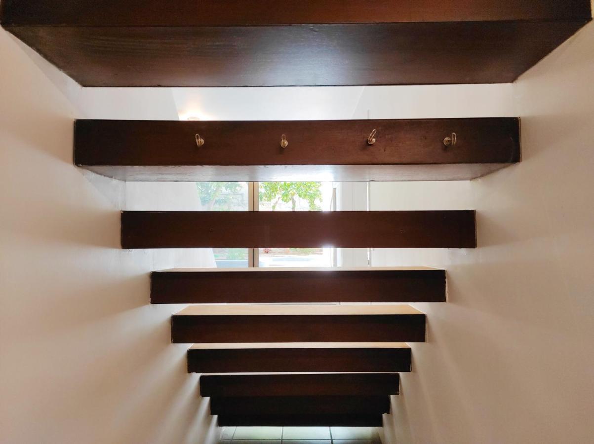 Αρχιτεκτονικό Loft Με Ιδιωτικό Κήπο Leilighet Iraklio Eksteriør bilde